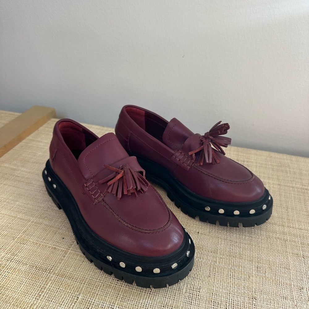 Free People Loafers in Size 6